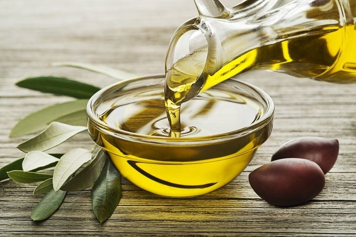 Extra Virgin Olive Oil and Athletes: The Secret Ingredient for Peak Performance